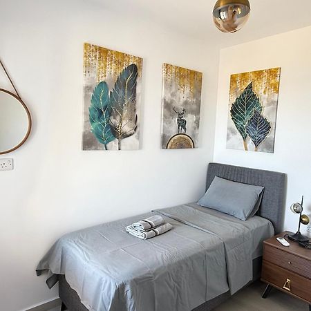Relaxing Penthouse Suites By The Sea Vokolidha エクステリア 写真