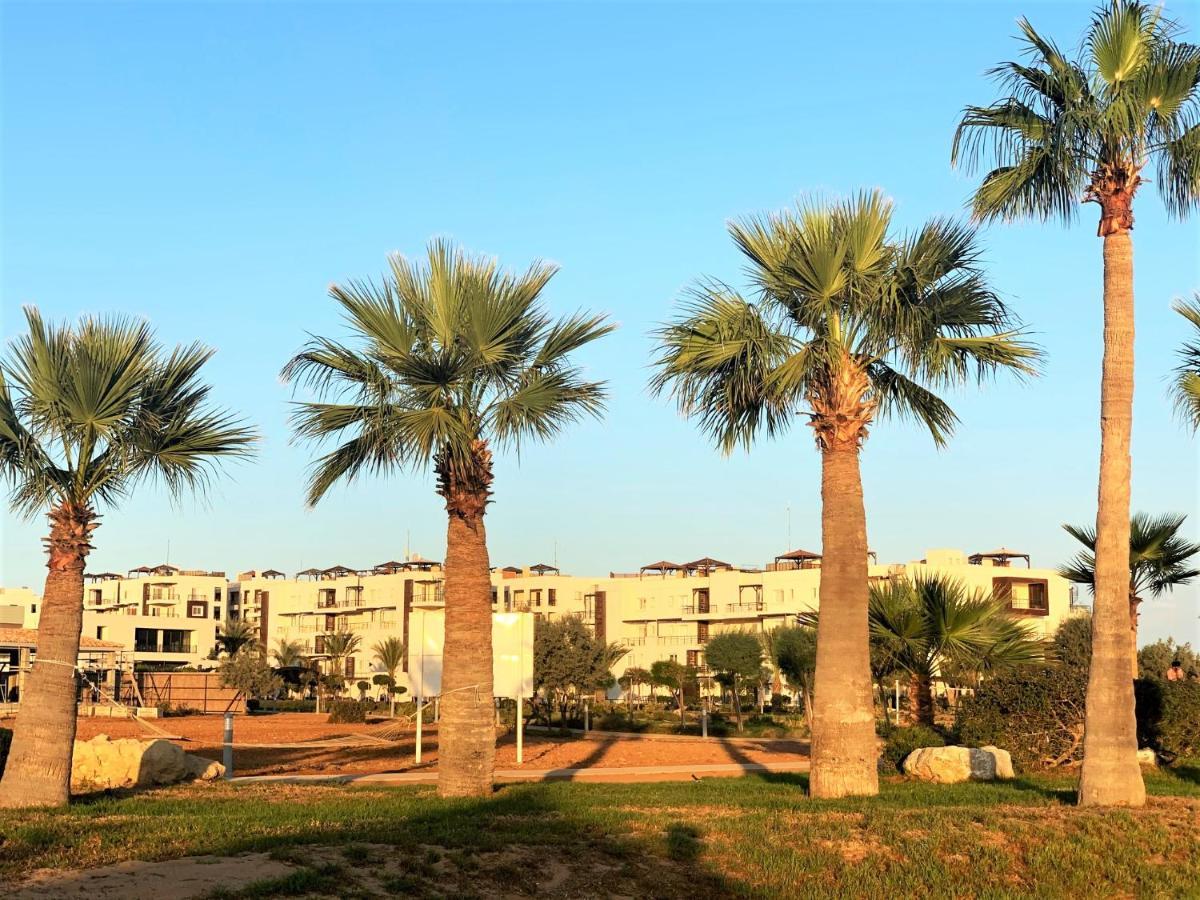 Relaxing Penthouse Suites By The Sea Vokolidha エクステリア 写真