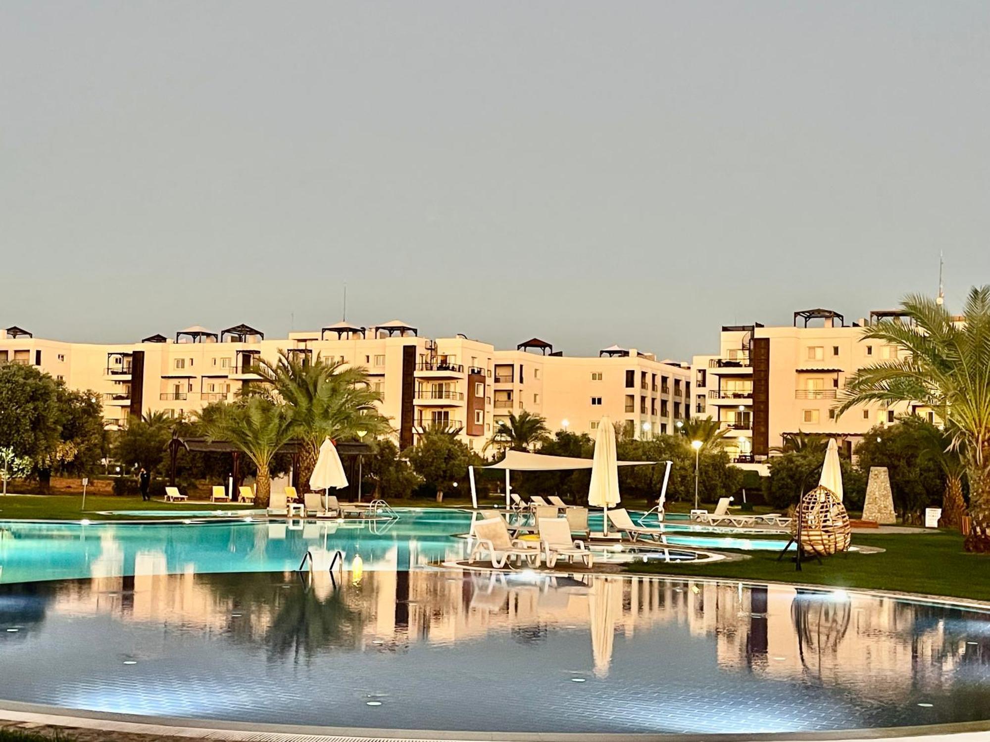 Relaxing Penthouse Suites By The Sea Vokolidha エクステリア 写真