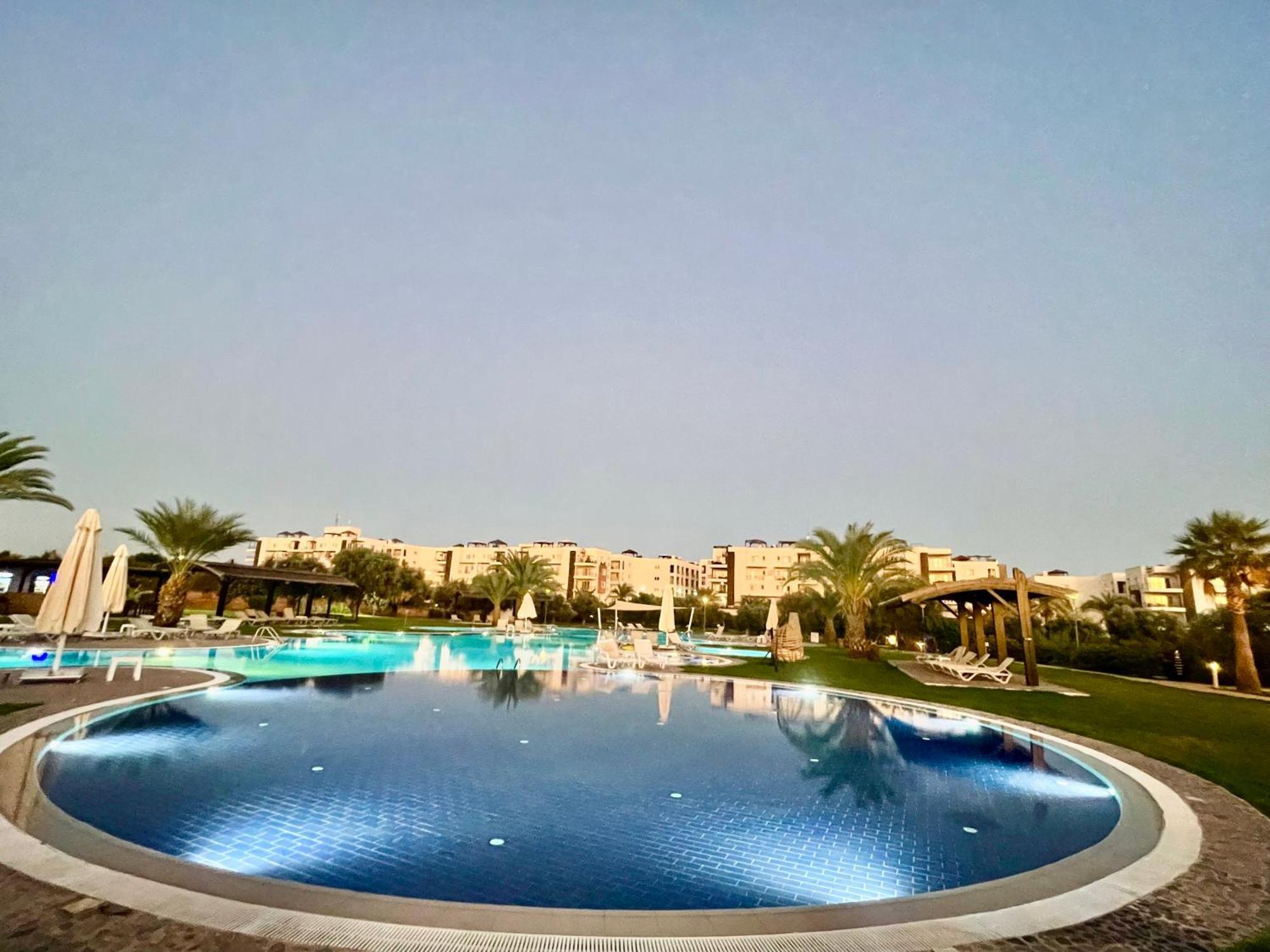 Relaxing Penthouse Suites By The Sea Vokolidha エクステリア 写真