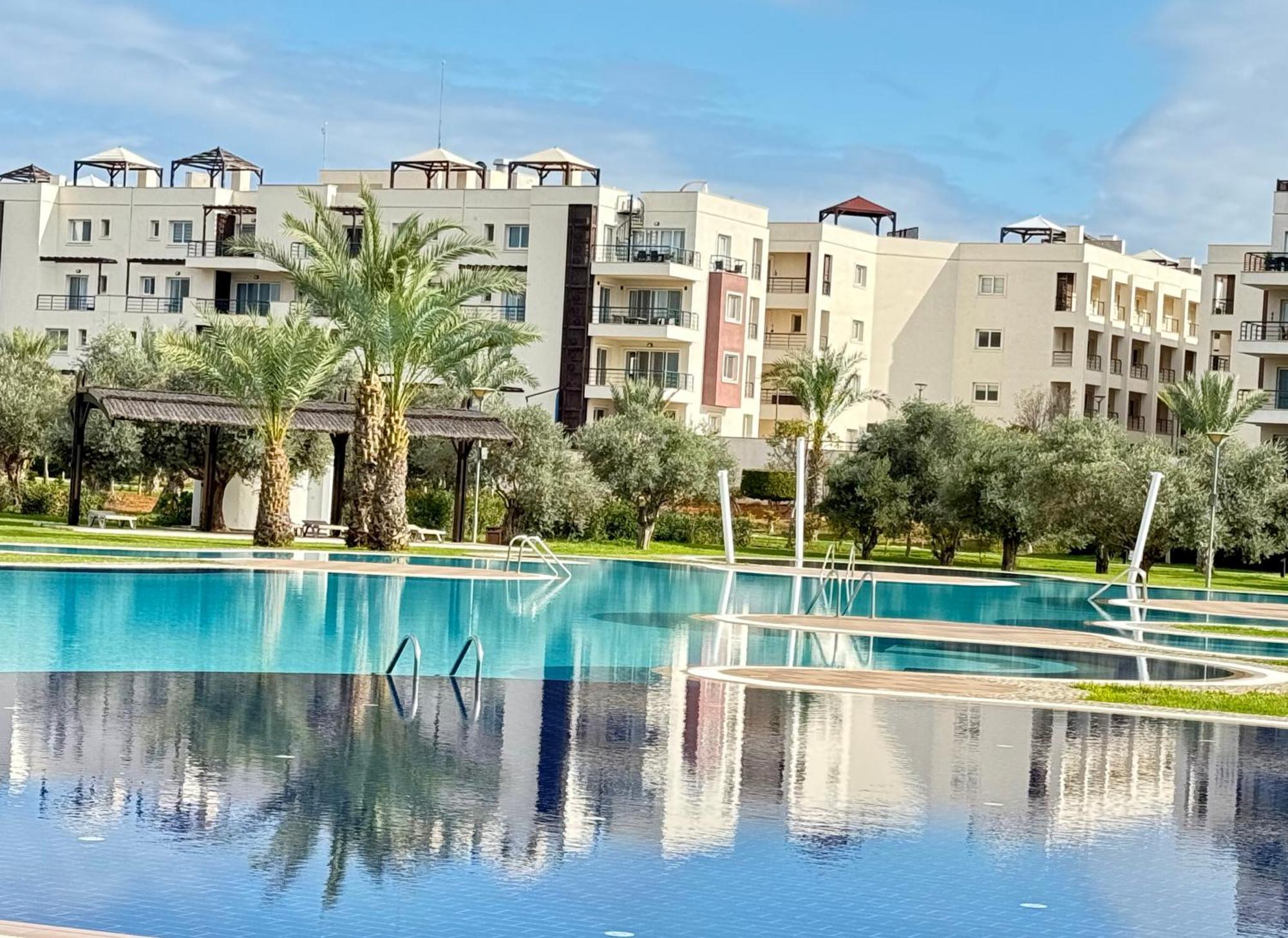 Relaxing Penthouse Suites By The Sea Vokolidha エクステリア 写真