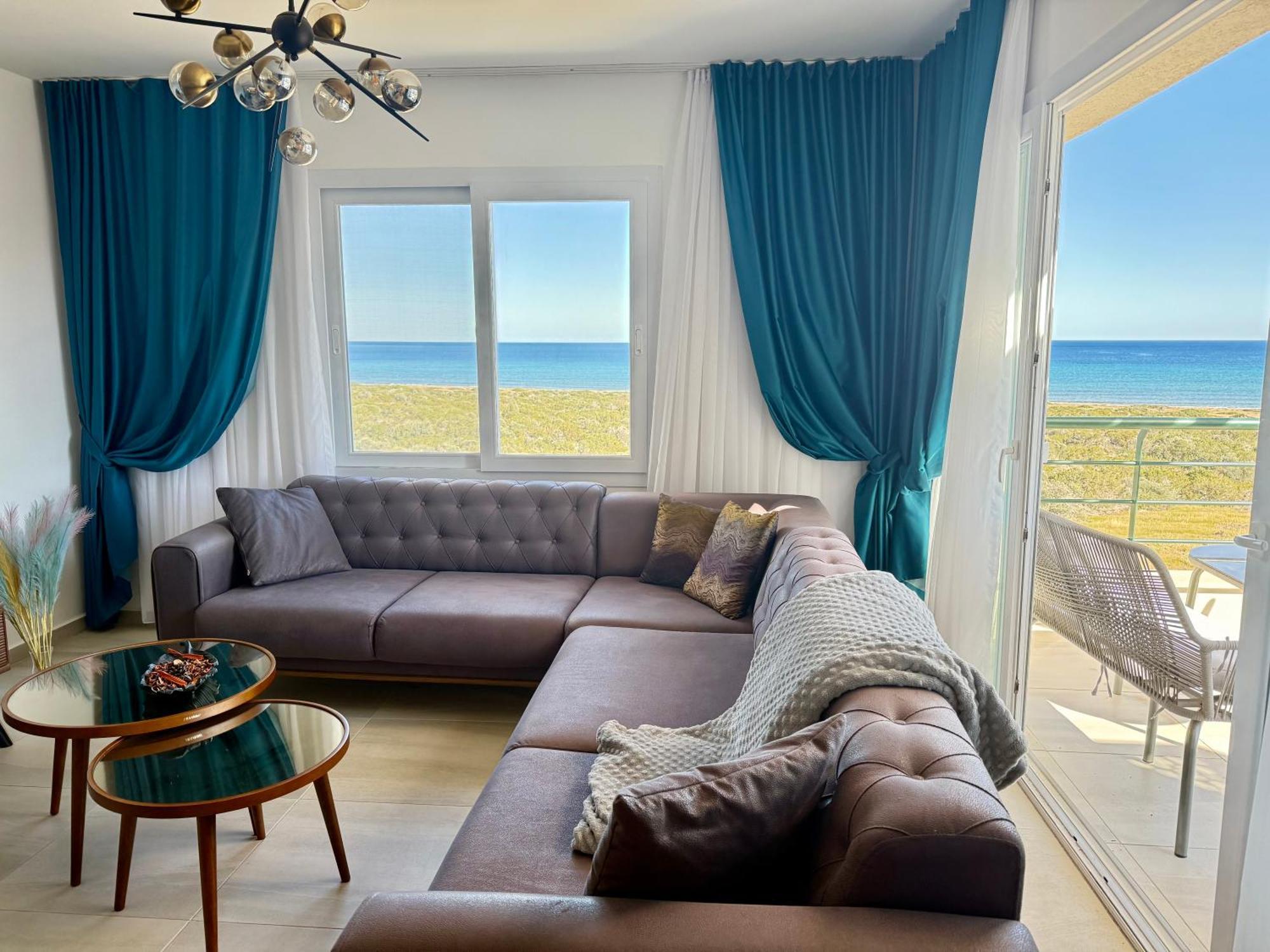 Relaxing Penthouse Suites By The Sea Vokolidha エクステリア 写真