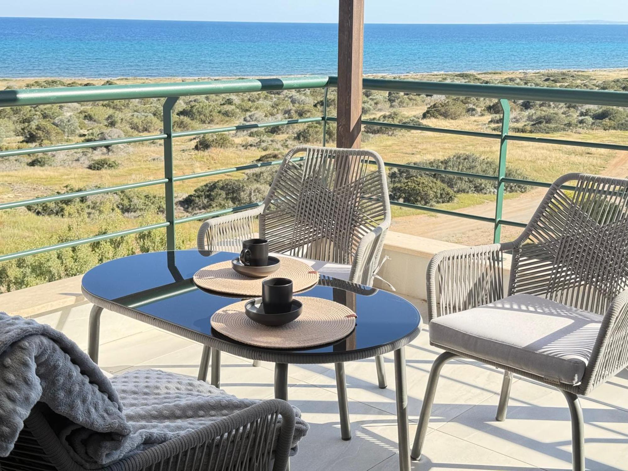 Relaxing Penthouse Suites By The Sea Vokolidha 部屋 写真